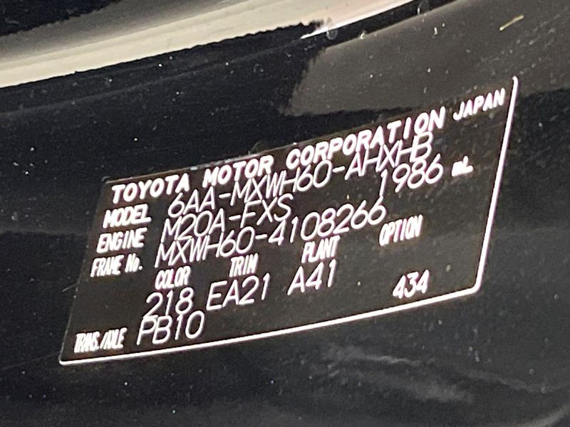 2025 Toyota Prius 6AA-MXWH60 (UW-6a851f6813ccd)[1]