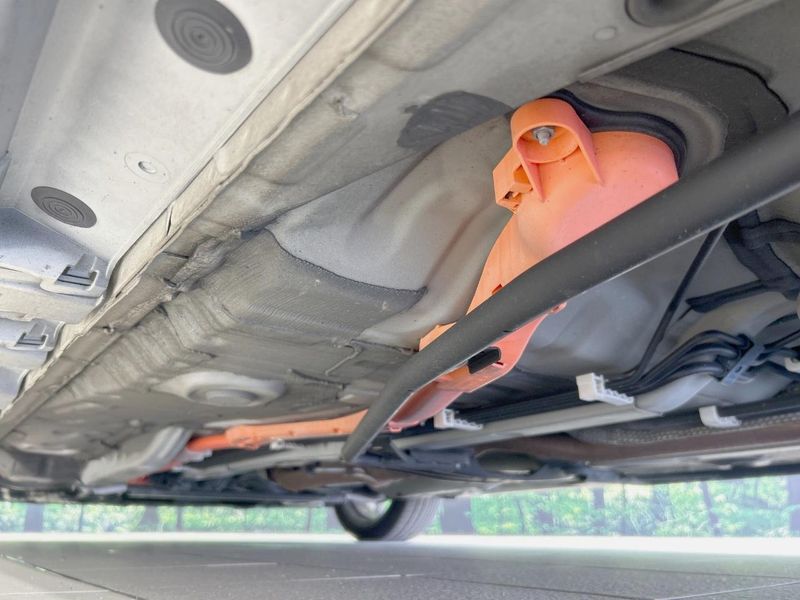 2018 Toyota Aqua DAA-NHP10 (UW-6a851f87658bb)[20]