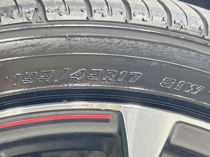 2018 Toyota Aqua DAA-NHP10 (UW-6a851f87658bb)[6]