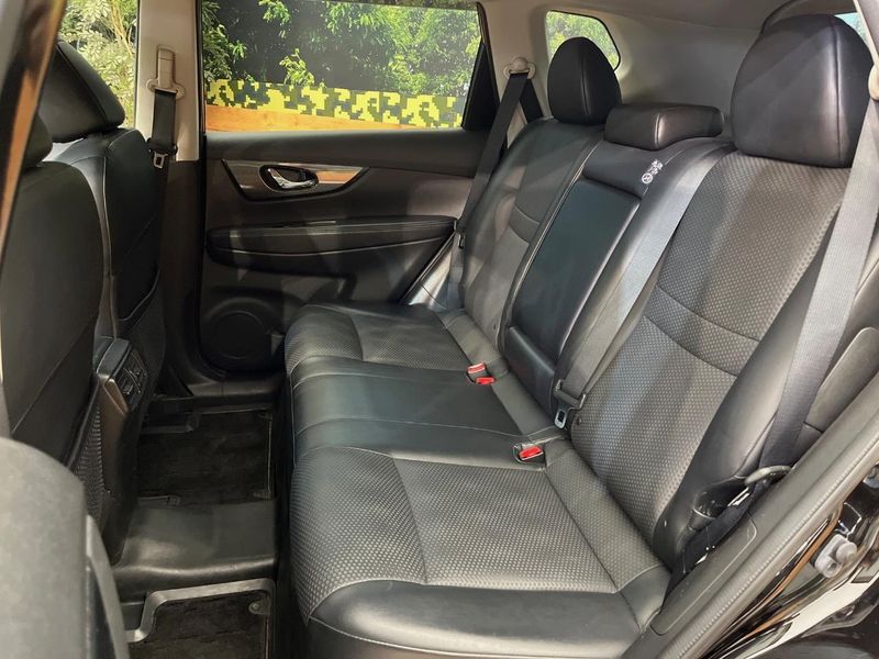 2014 Nissan X-Trail DBA-NT32 (UW-6a851f9727580)[27]