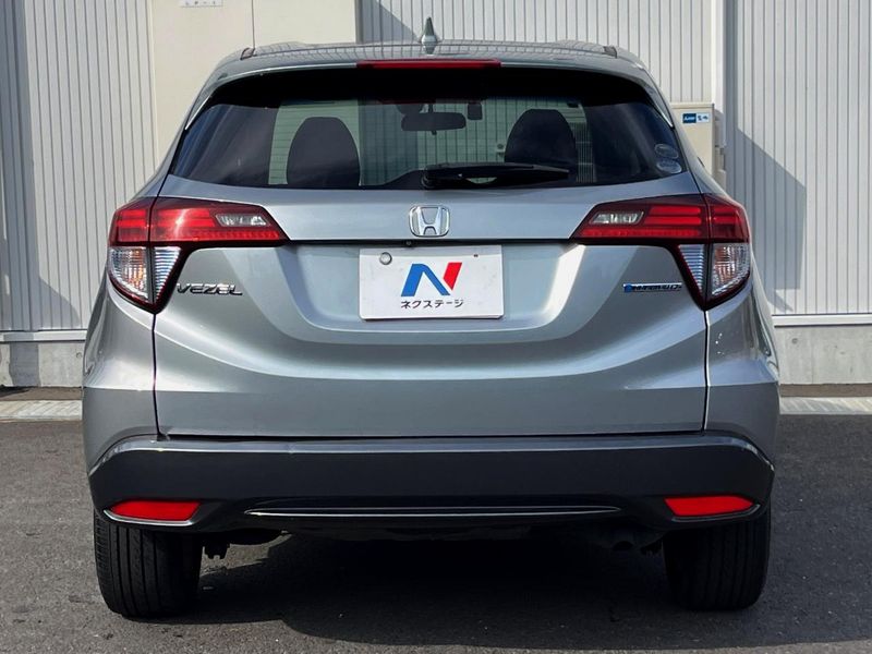 2015 Honda Vezel DAA-RU3 (UW-6a851fae82c24)[27]