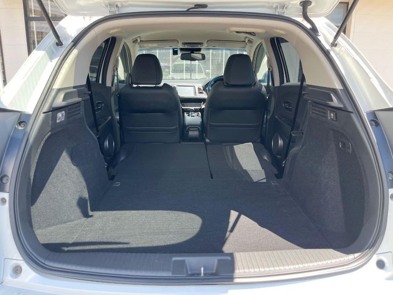 2019 Honda Vezel DAA-RU3 (UW-6a851fb1a2256)[28]