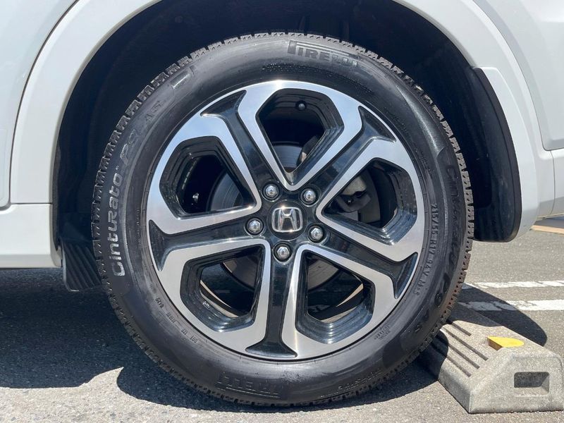 2019 Honda Vezel DAA-RU3 (UW-6a851fb1a2256)[13]