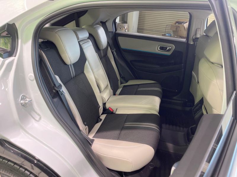 2024 Honda Vezel 6AA-RV5 (UW-6a851fbde8fff)[7]