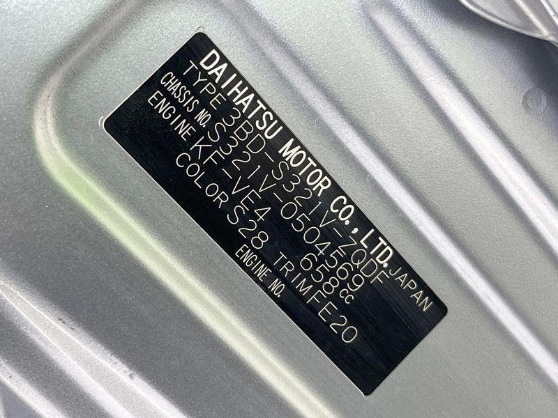2021 Daihatsu Daihatsu Hijet Cargo 3BD-S321V (UW-6a851fc69b9c7)[1]