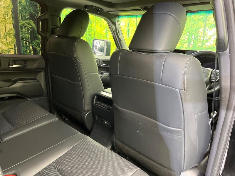 2024 Toyota Land Cruiser 250 3BA-TRJ250W (UW-6a851fed0632f)[20]