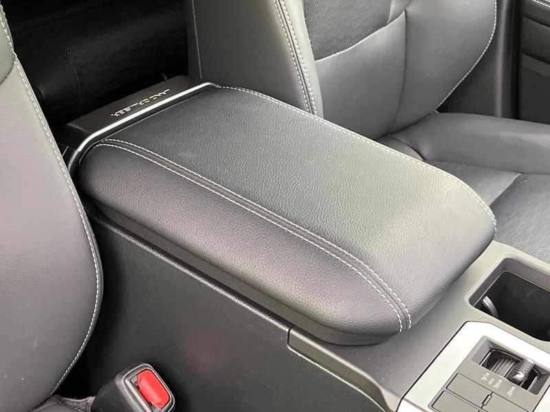 2024 Toyota Land Cruiser 250 3BA-TRJ250W (UW-6a851fed0632f)[27]