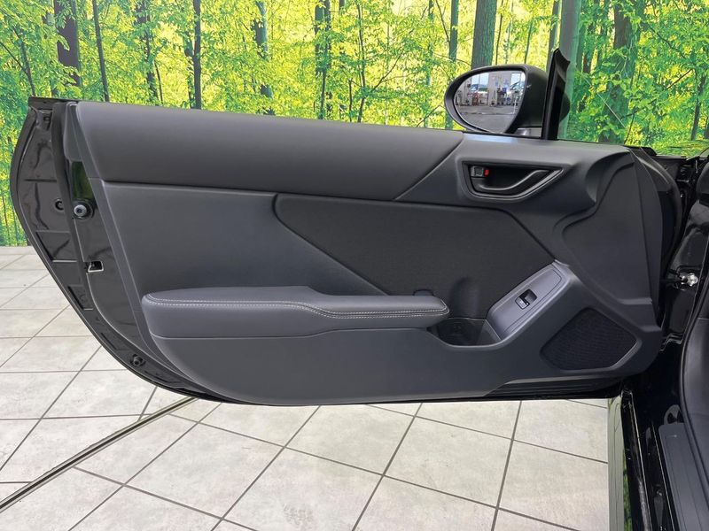 2026 Toyota GR86 3BA-ZN8 (UW-6a852026174cf)[22]