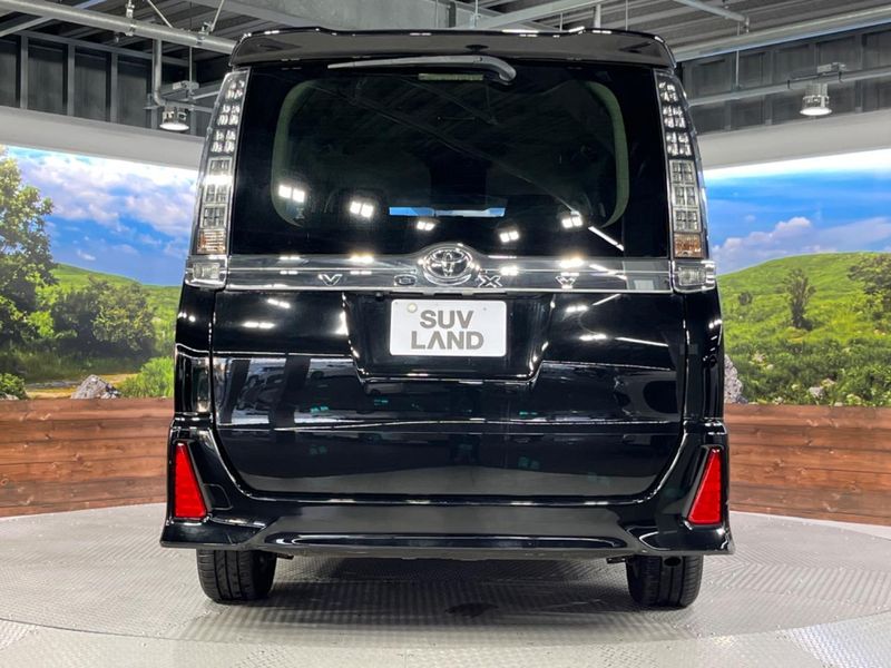 2014 Toyota Voxy DBA-ZRR80W (UW-6a852027e224a)[9]