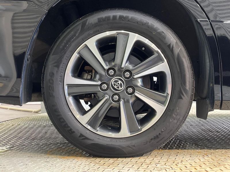 2018 Toyota Voxy DBA-ZRR80W (UW-6a8520311fdf9)[29]