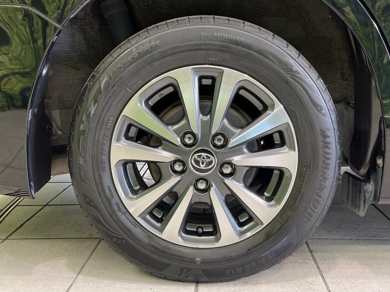 2018 Toyota Esquire DBA-ZRR80G (UW-6a85203227137)[16]