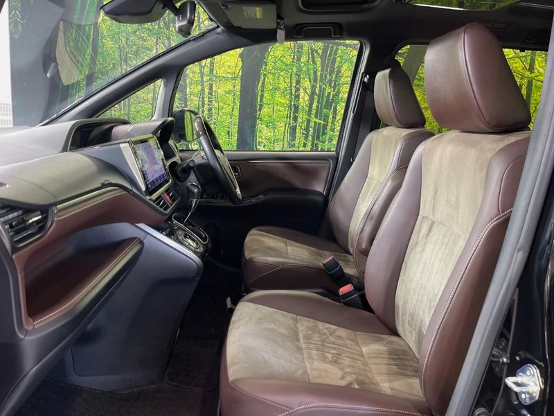 2018 Toyota Esquire DBA-ZRR80G (UW-6a85203227137)[27]