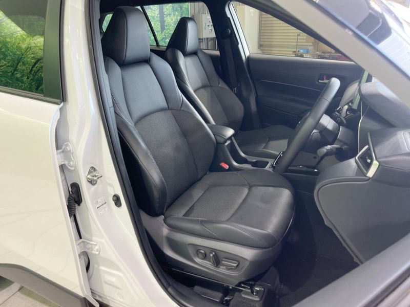 2025 Toyota Corolla Cross 6AA-ZVG13 (UW-6a85204816e8e)[6]