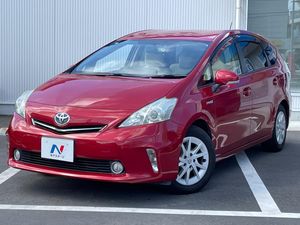 2013 Toyota Prius α DAA-ZVW41W