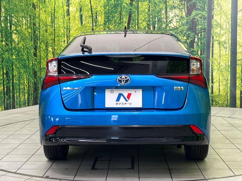 2019 Toyota Prius DAA-ZVW51 (UW-6a8520585a1c5)[9]