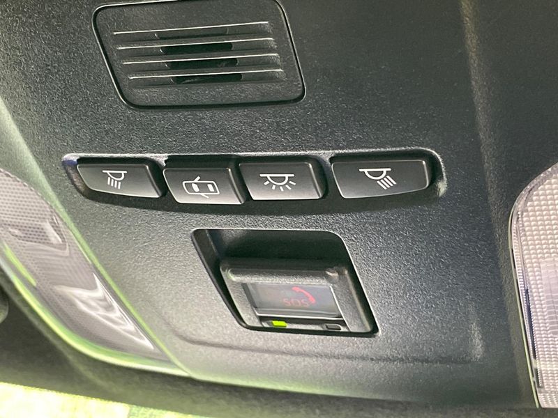 2024 Toyota Corolla Touring 6AA-ZWE219W (UW-6a8520643eee1)[16]