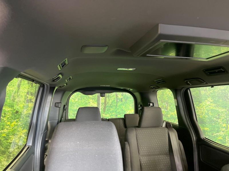 2019 Toyota Noah DAA-ZWR80G (UW-6a85206a69a3e)[5]