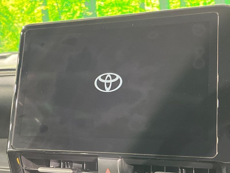 2023 Toyota Voxy 6AA-ZWR90W (UW-6a85207172bf8)[18]