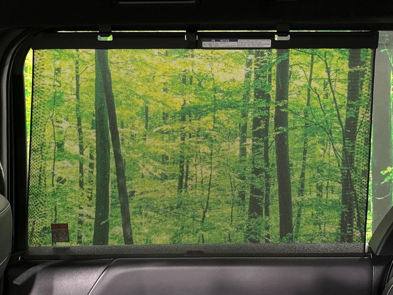 2023 Toyota Voxy 6AA-ZWR90W (UW-6a85207172bf8)[17]