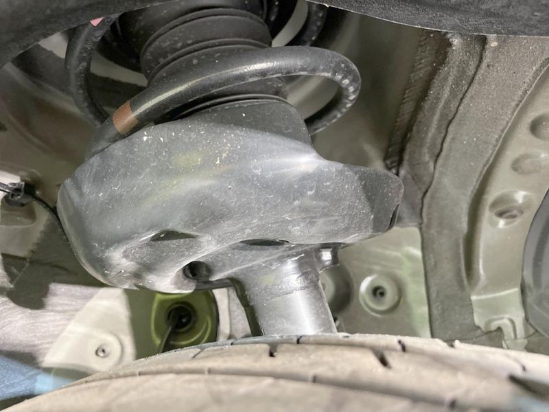 2025 Toyota Voxy 6AA-ZWR90W (UW-6a852078d7f3b)[8]