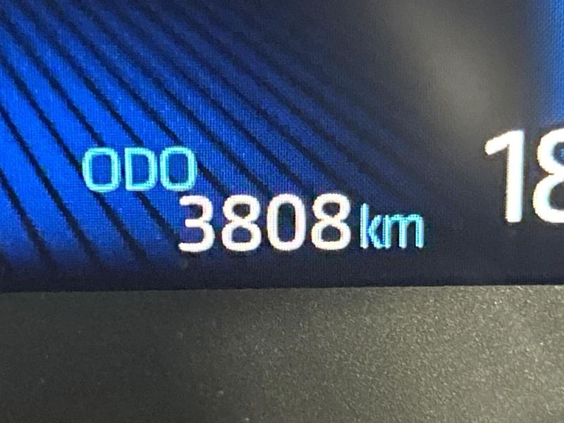 2024 Toyota Voxy 6AA-ZWR90W (UW-6a85207ab7689)[2]