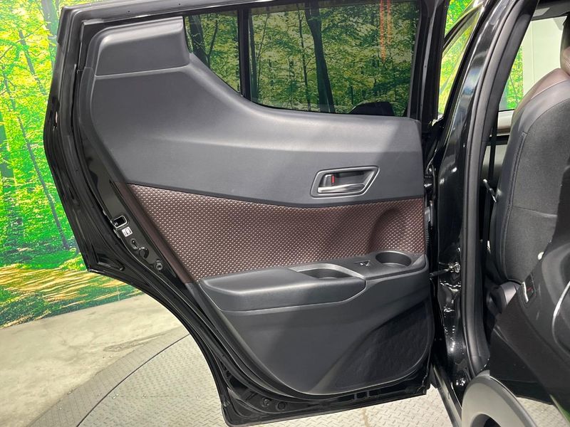 2018 Toyota C-HR DAA-ZYX10 (UW-6a85208022da1)[5]