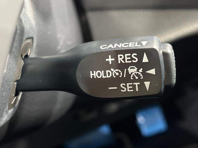 2018 Toyota C-HR DAA-ZYX10 (UW-6a85208022da1)[29]