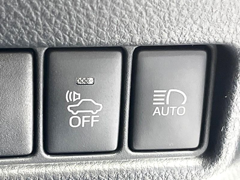 2019 Toyota C-HR DAA-ZYX10 (UW-6a852081739b9)[21]