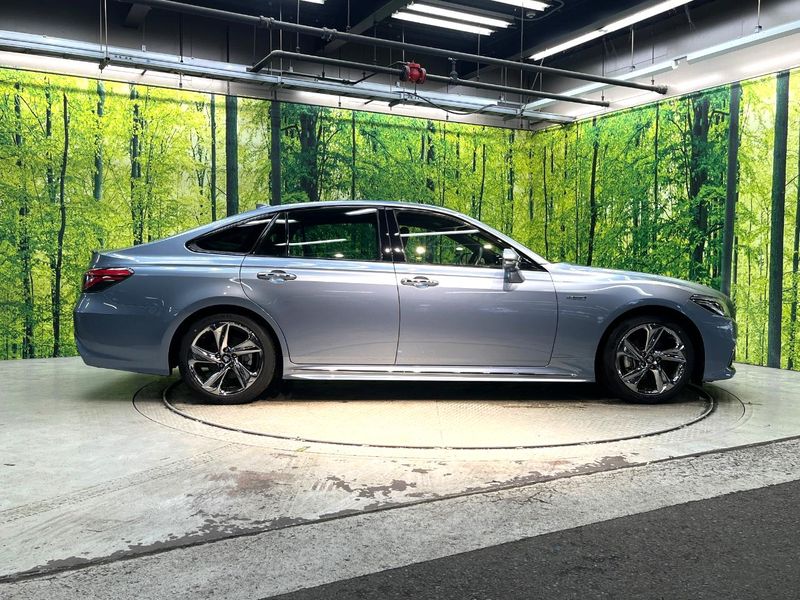 2019 Toyota Crown Hybrid 6AA-AZSH20 (UW-6a866e3f4dc8b)[18]