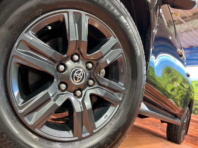 2021 Toyota Hilux 3DF-GUN125 (UW-6a866ed035f3a)[4]