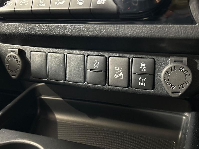 2021 Toyota Hilux 3DF-GUN125 (UW-6a866ed035f3a)[21]