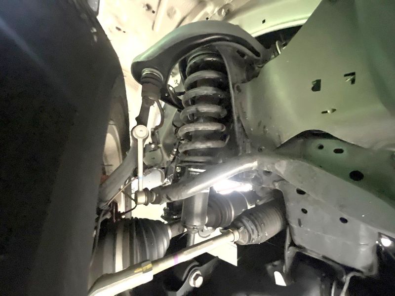 2024 Toyota Hilux 3DF-GUN125 (UW-6a866ed2837d8)[7]