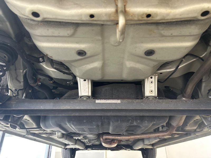 2013 Daihatsu Move DBA-LA100S (UW-6a866f6a9eb9c)[27]