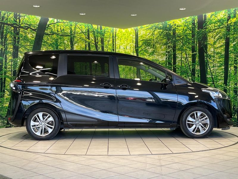 2016 Toyota Sienta DBA-NSP170G (UW-6a867065a031f)[21]