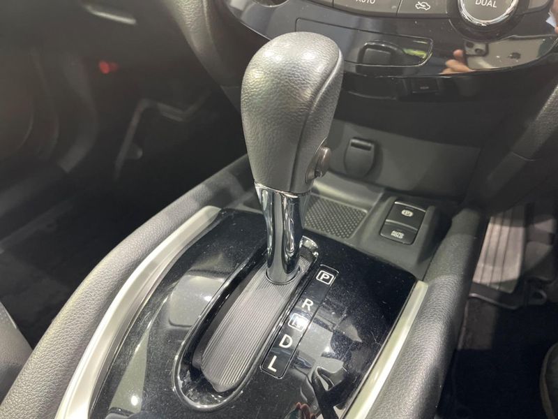 2018 Nissan X-Trail DBA-NT32 (UW-6a86706d97690)[25]
