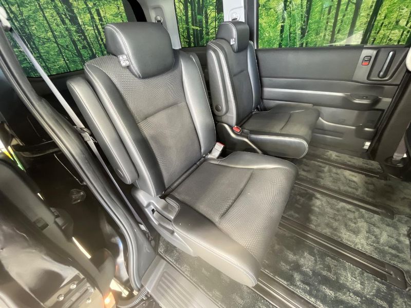 2014 Honda Stepwgn Spada DBA-RK5 (UW-6a8670783f3ee)[24]