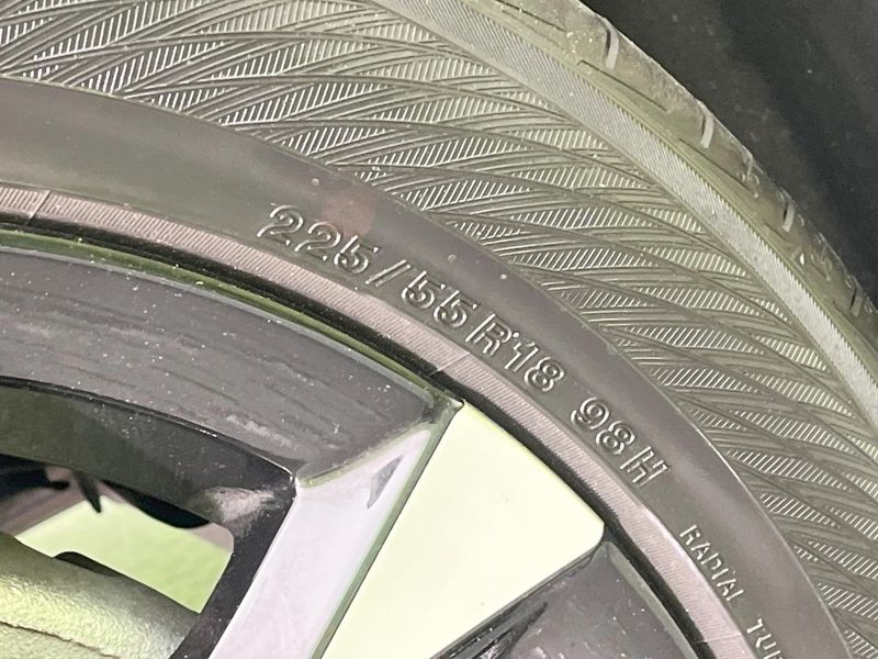 2023 Honda ZR-V 6AA-RZ4 (UW-6a867092aa625)[15]