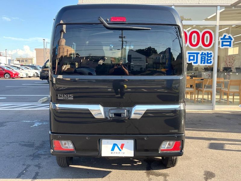 2024 Toyota PIXIS VAN 3BD-S700M (UW-6a867096e2a83)[15]