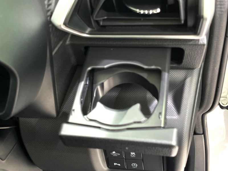 2021 Toyota Raize 5BA-A200A (UW-6a87bfb5f3b6c)[7]