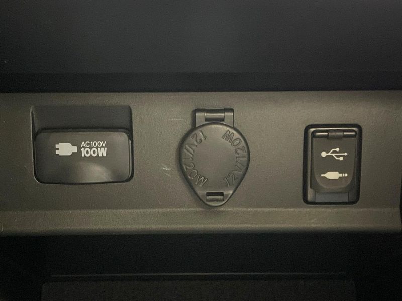2015 Toyota Vellfire DBA-AGH35W (UW-6a87bfeae54bb)[23]