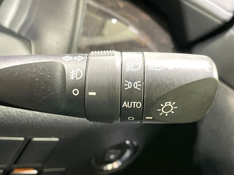 2015 Toyota Vellfire DBA-AGH35W (UW-6a87bfeae54bb)[26]