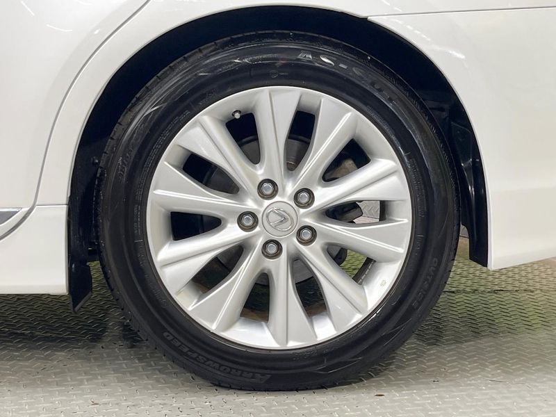 2013 Lexus HS DAA-ANF10 (UW-6a87bff847c23)[16]
