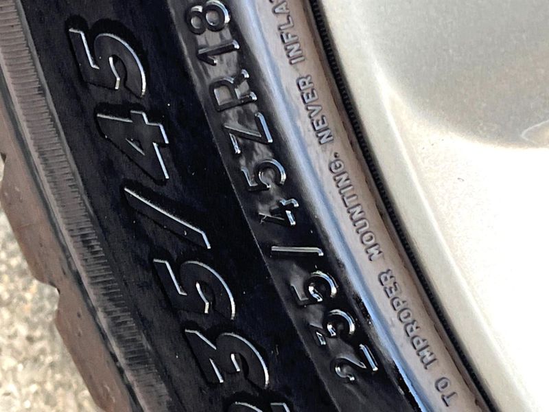 2014 Lexus GS DAA-AWL10 (UW-6a87bfff088f8)[8]