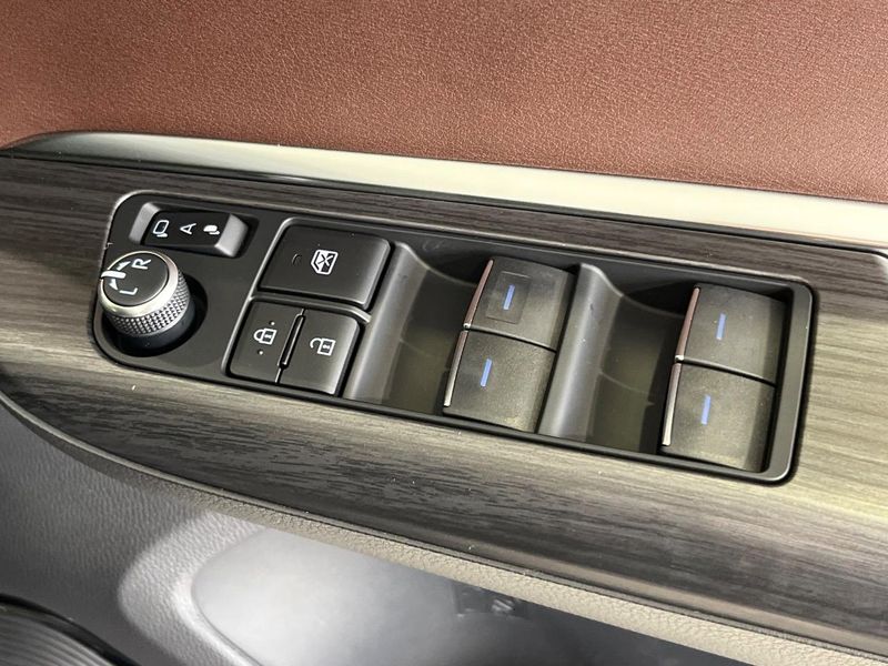 2021 Toyota Harrier Hybrid 6AA-AXUH85 (UW-6a87c013cfeff)[28]