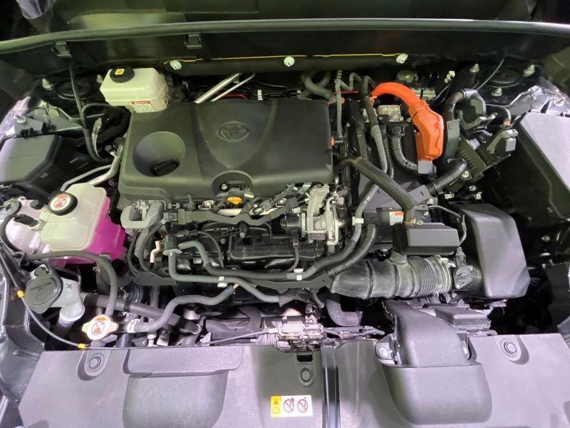 2021 Toyota Harrier Hybrid 6AA-AXUH85 (UW-6a87c013cfeff)[4]