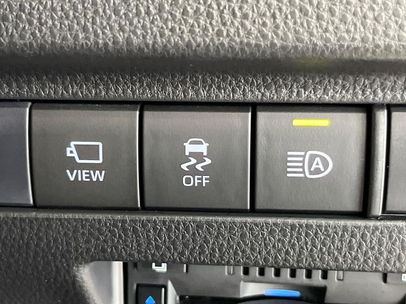 2021 Toyota Harrier Hybrid 6AA-AXUH85 (UW-6a87c013cfeff)[23]