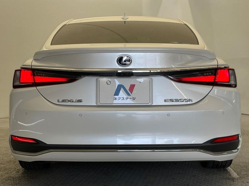 2018 Lexus ES 6AA-AXZH10 (UW-6a87c01709156)[20]