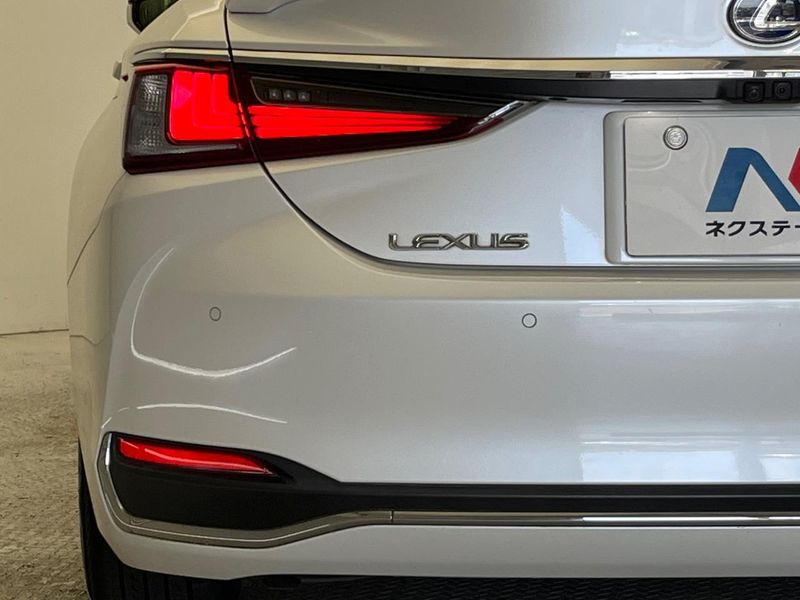 2018 Lexus ES 6AA-AXZH10 (UW-6a87c01709156)[21]