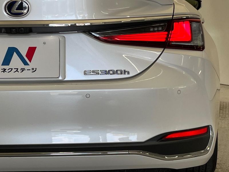 2018 Lexus ES 6AA-AXZH10 (UW-6a87c01709156)[22]