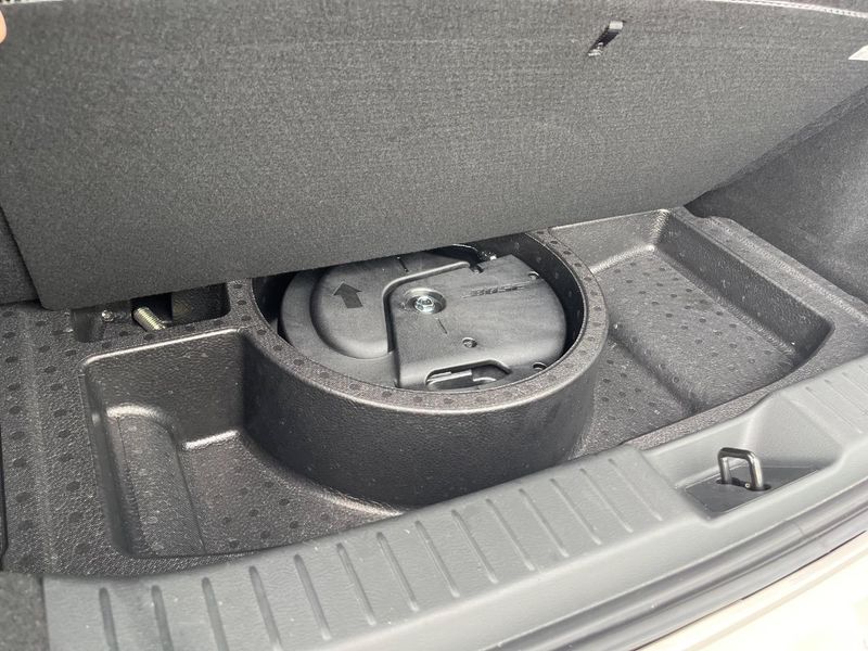 2024 Mazda CX-30 3DA-DM8R (UW-6a87c06df0d1c)[26]